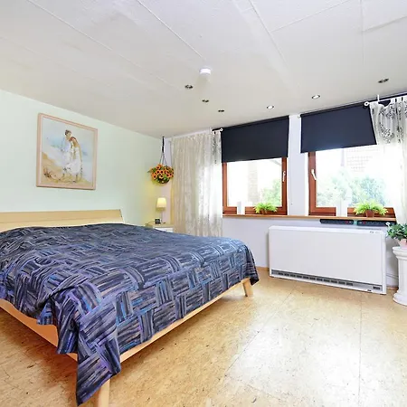 In Wood With Terrace Apartment